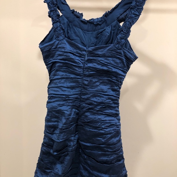 BCBG blue dress size 0 - Picture 4 of 5